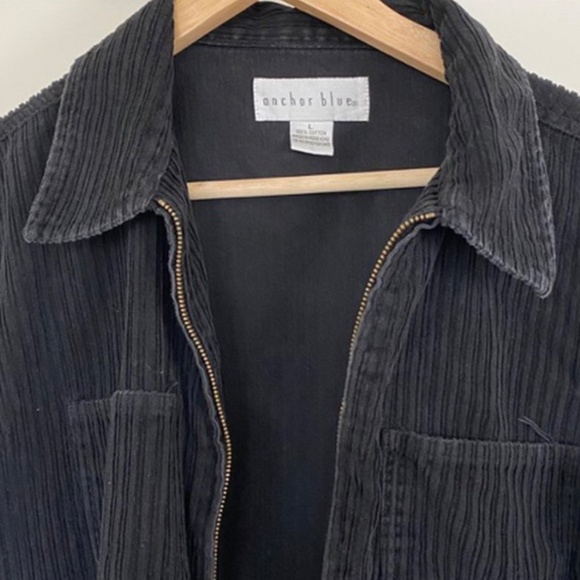 SOLD - Picture 4 of 4